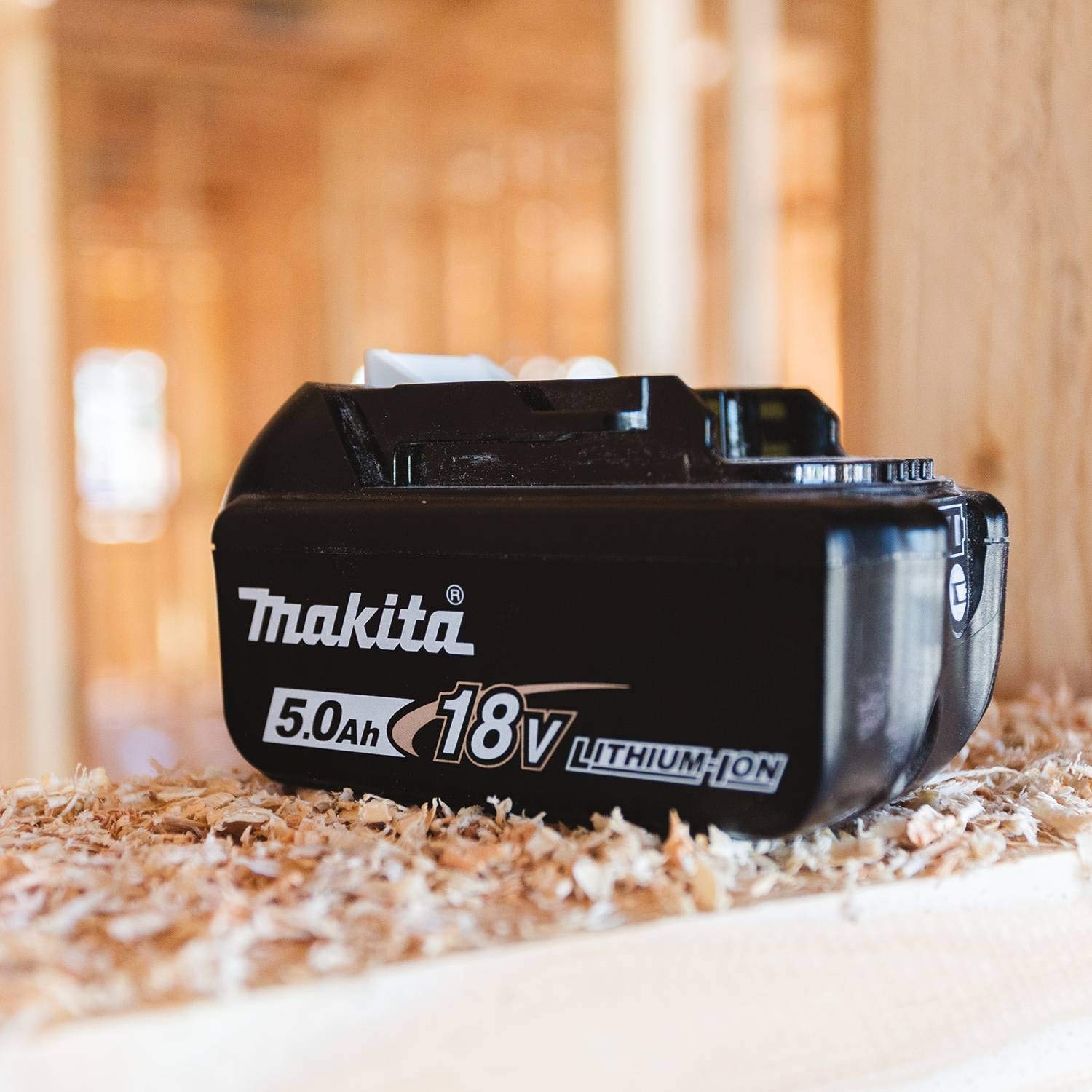 2025 Batería de Ion de Litio Makita BL1850B de 5.0Ah
