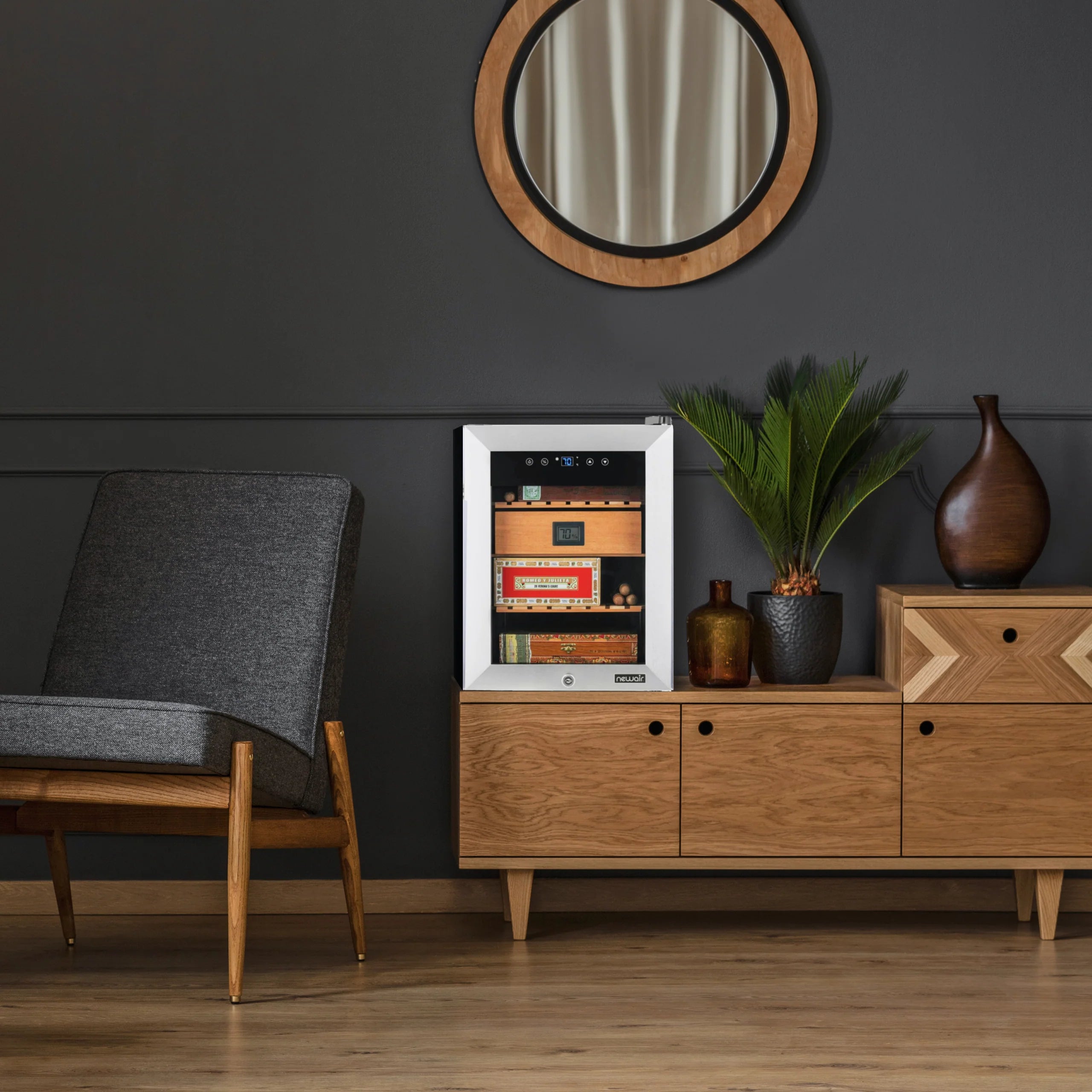 2025 Humidor eléctrico para puros Newair® con Opti-Temp™, capacidad para 250 puros