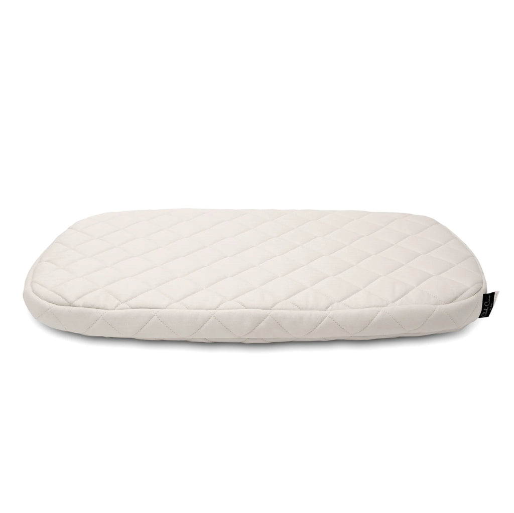 2025 Cuna KUMI de Charlie Crane – Capullo transparente con suave balanceo lateral | Dimensiones 81x56x72 cm | Colchón de espuma incluido | Cordones personalizables | Diseño moderno y minimalista