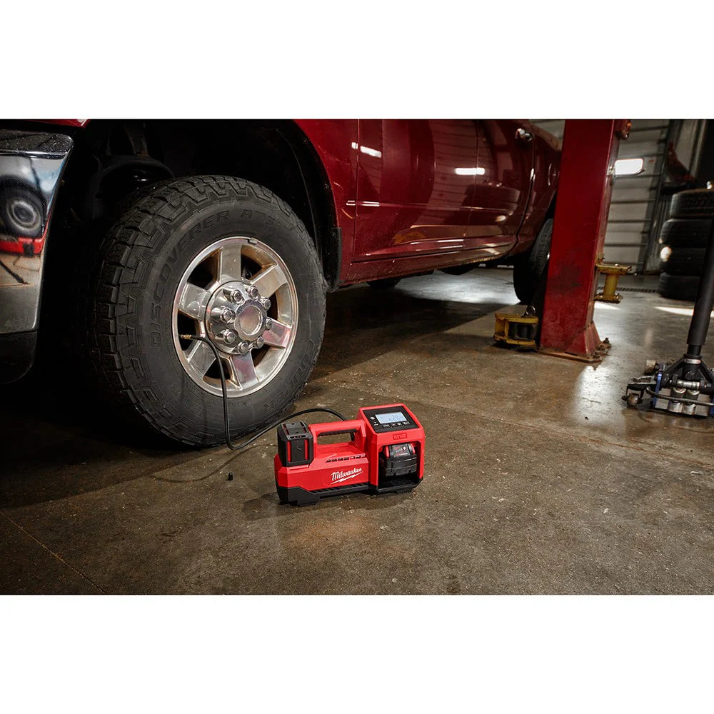 2025 Milwaukee 2848-20 M18 Inflador de Neumáticos Compacto, Solo Herramienta