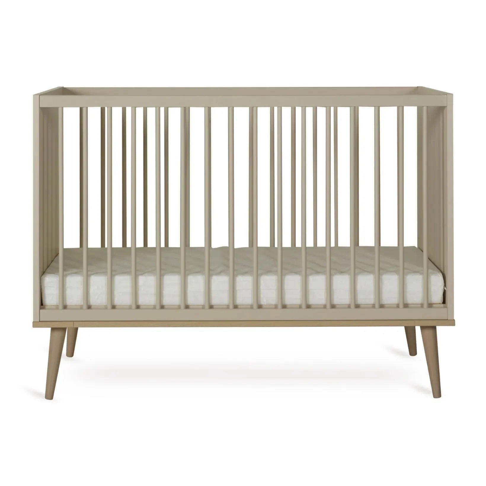 2025 Cuna Quax Flow – 60x120 cm | Greige y madera de haya | Altura ajustable, certificación FSC | Con somier, sin colchón
