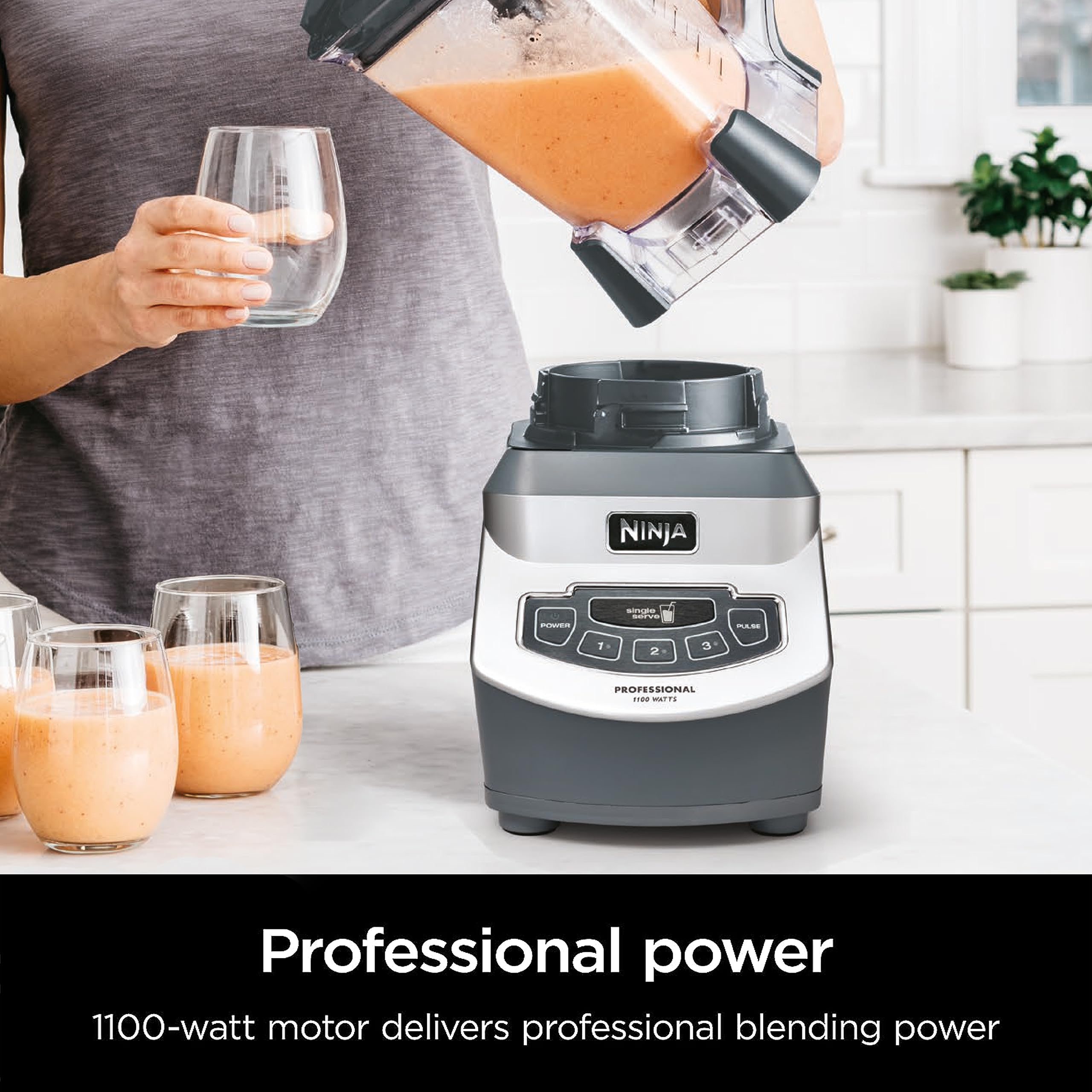 2025 Ninja Professional Licuadora de Mostrador BL660, 1100 Watts, Gris