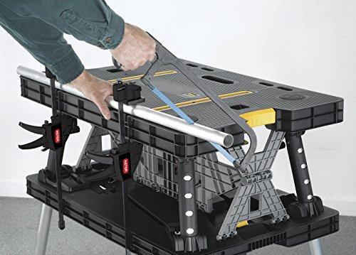 Keter – Banco de Trabajo Plegable Modelo 197283 para Sierra Ingleteadora, Herramientas y Accesorios de Carpintería con Abrazaderas de Madera de 12 Pulgadas Incluidas – Fácil Almacenamiento en Garage, Color Negro/Amarillo